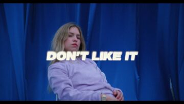 Claudia Bouvette – Don’t Like It