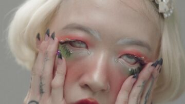 yeule – Pretty Bones