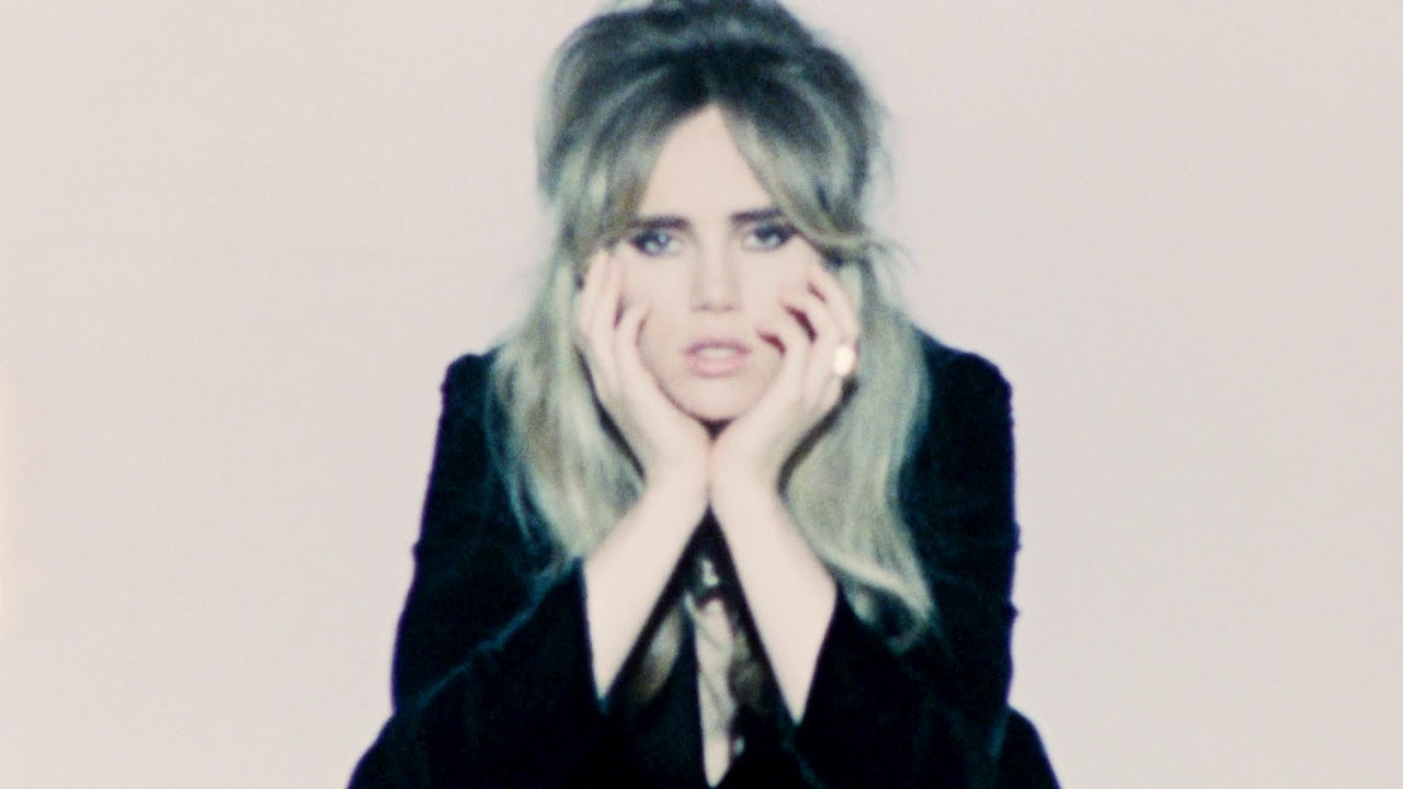Suki Waterhouse – Coolest Place in the World