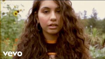 Alessia Cara – Rooting For You