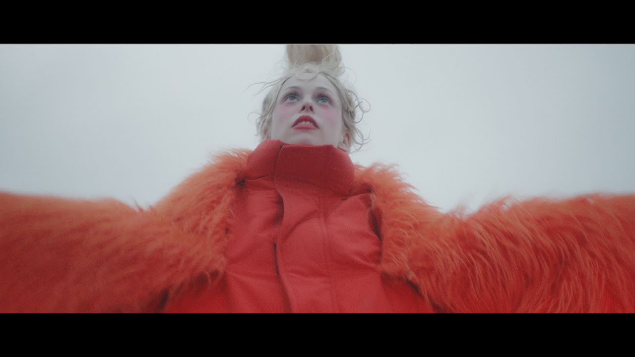 Petite Meller – Aeroplane
