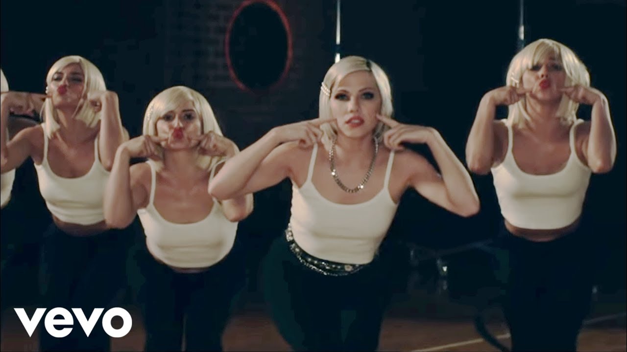 Carly Rae Jepsen – Too Much