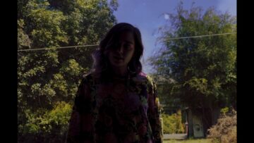 Terror Jr – Crowded Rooms