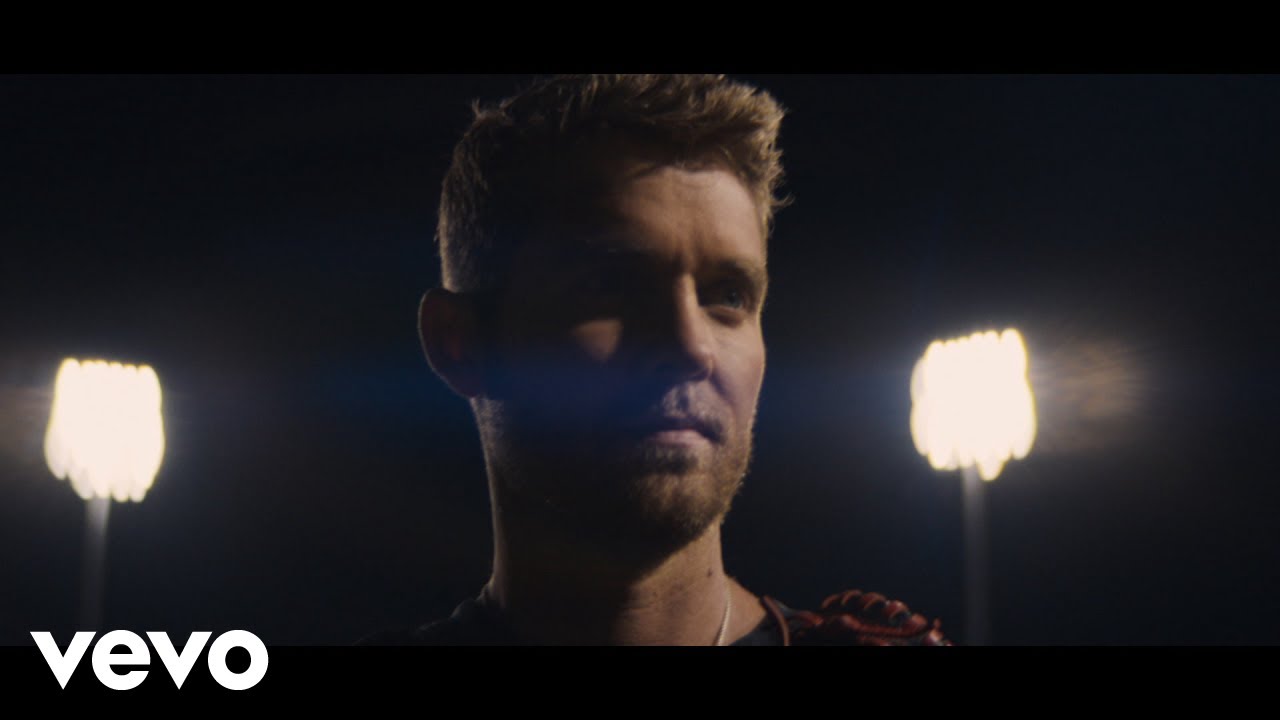 Brett Young – Catch