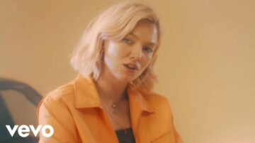 Astrid S – The First One