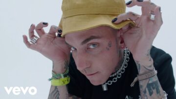 blackbear – SWEAR TO GOD/HATE MY GUTS/DEAD TO ME (Medley)