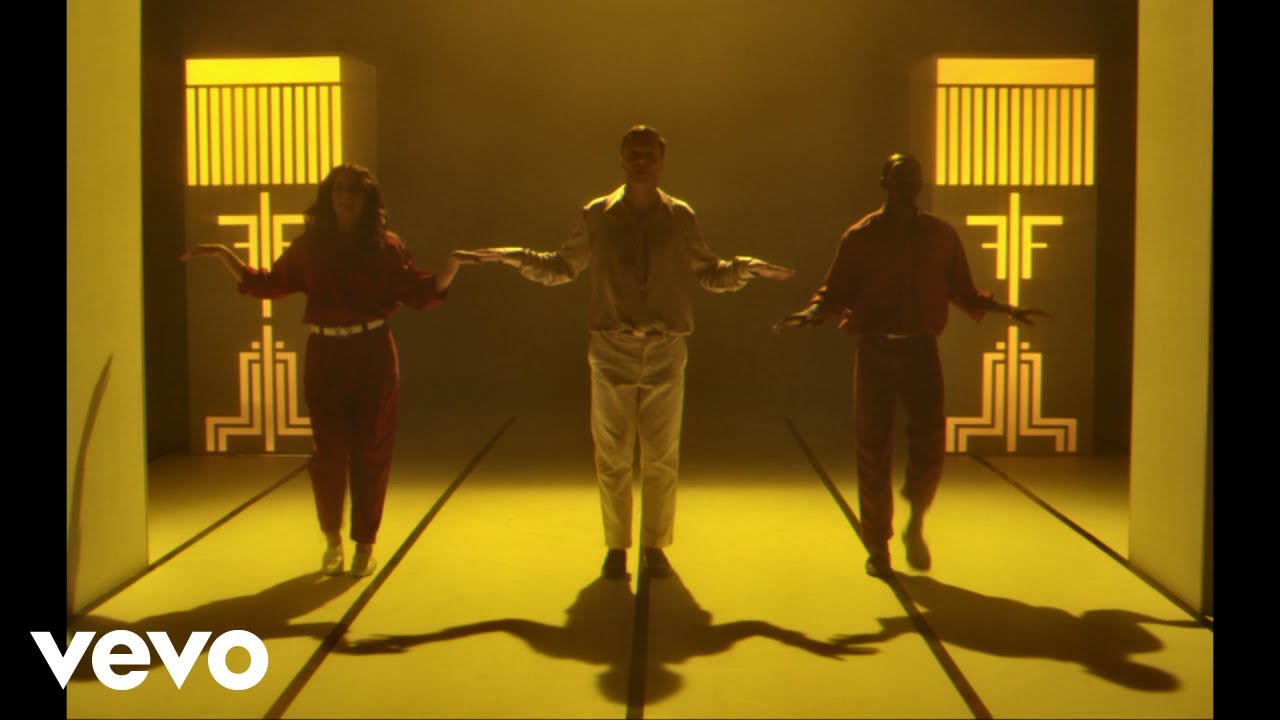 Friendly Fires – Silhouettes