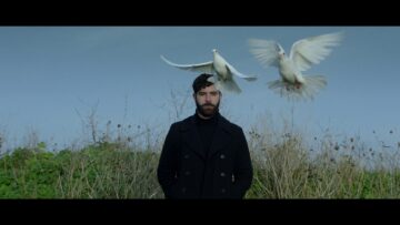 FOALS – Neptune