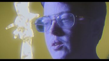 Lower Dens – Hand of God