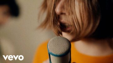 Simple Fiction – FOLLOW