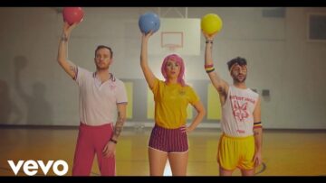 The Foxies – Anti Socialite