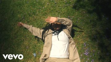 Ambré – Slip ft. Beam