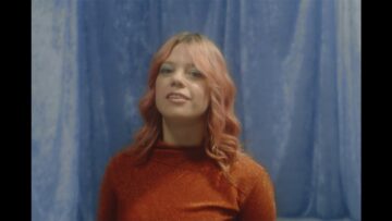 Basia Bulat – Love is at the End of the World