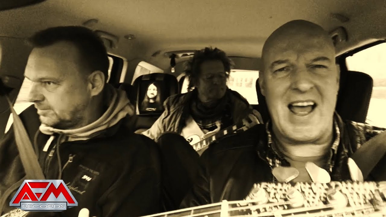 IRON SAVIOR – Raise The Flag Of Metal