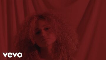 TaTa MaMi – Drinking