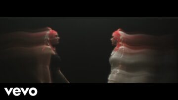 Ariadne – Shouldn’t Be Friends