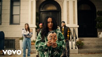Becky G – Bella ciao
