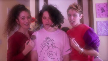 Moon Kissed – Bubblegum