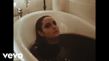 Tori Forsyth – All For You