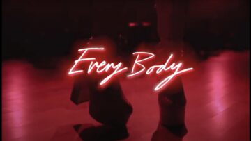 Ariana And The Rose – Every Body