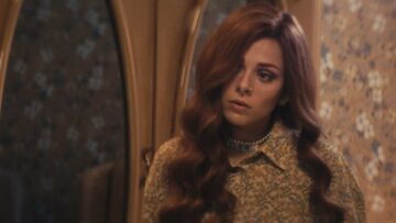 Victoria – Growing Up Is Getting Old