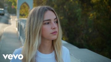 Katelyn Tarver – Shit Happens