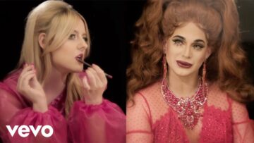 Molly Burch – Took A Minute