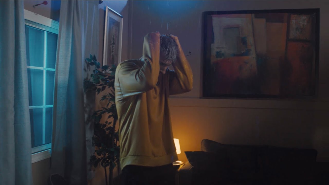 Ekoh – Fever (ft. Raxi)