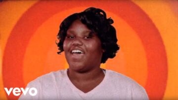 The Go! Team – A Bee Without Its Sting