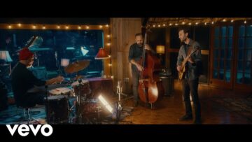 Julian Lage – Emily