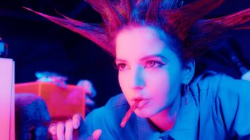 Cassie Marin – Busy Body