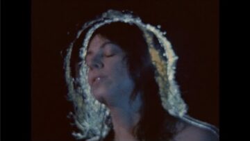 jackie – Love To Give