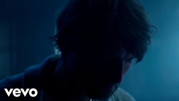 Ryan Hurd – What Are You Drinking