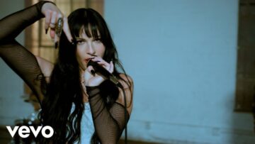 rosecoloredworld – 27