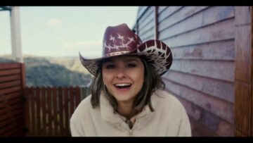 Nicole Millar – Feeling Good Feeling Great