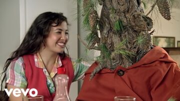 Modest Mouse – People As Places As People