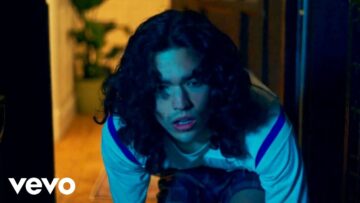 Conan Gray – Memories