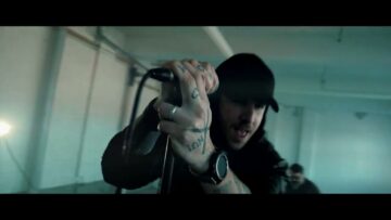 Sailor Hunter – Scarred