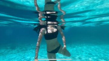 Freak Slug – Underwater