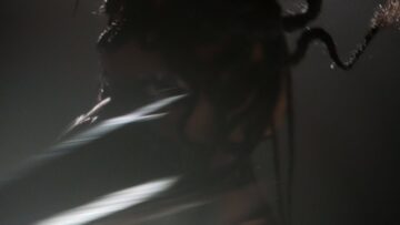 Santigold – Nothing