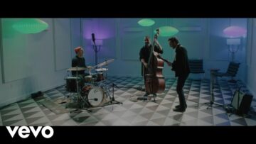 Julian Lage – Chavez