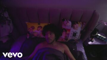 benny blanco, BTS & Snoop Dogg – Bad Decisions