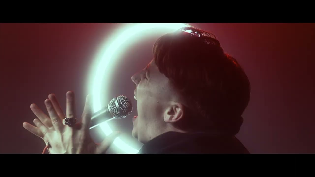 Oceans Ate Alaska – Nova
