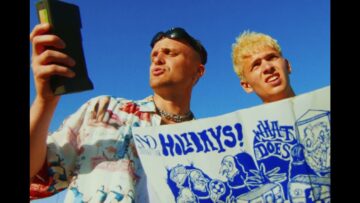 Sad Night Dynamite – What Does That Make Me?