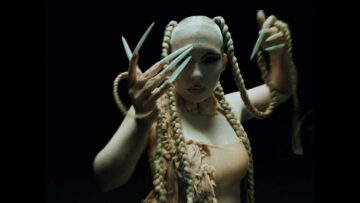 COBRAH – BRAND NEW BITCH