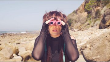 Cosmo Gold – Stranger