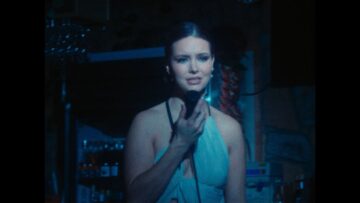 Katie Tupper – Woman No