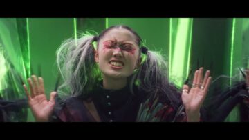 LVRA – venom [feat. Spent]