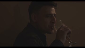 Gloria – Niki & The Dove, The Greys