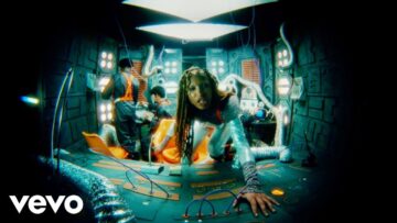 Lava La Rue – Renegade